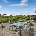Three-bedroom In * Spottrup