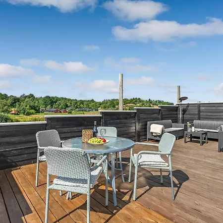 Gorgeous In With House Sea View *
