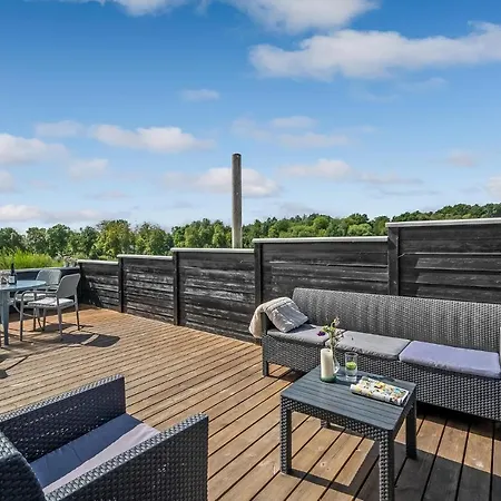 Three-bedroom In בית נופש