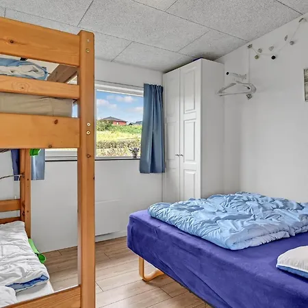 Three-bedroom In Spottrup