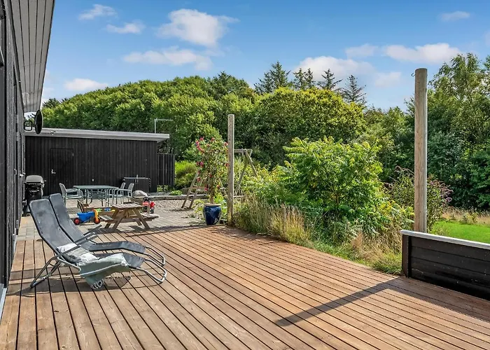 Three-bedroom In Spottrup