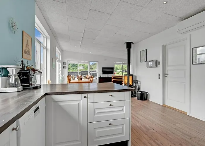 Three-bedroom In * Spottrup